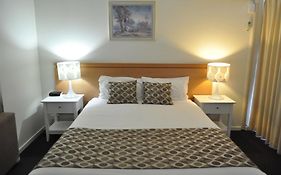 Albury Burvale Motor Inn 3*